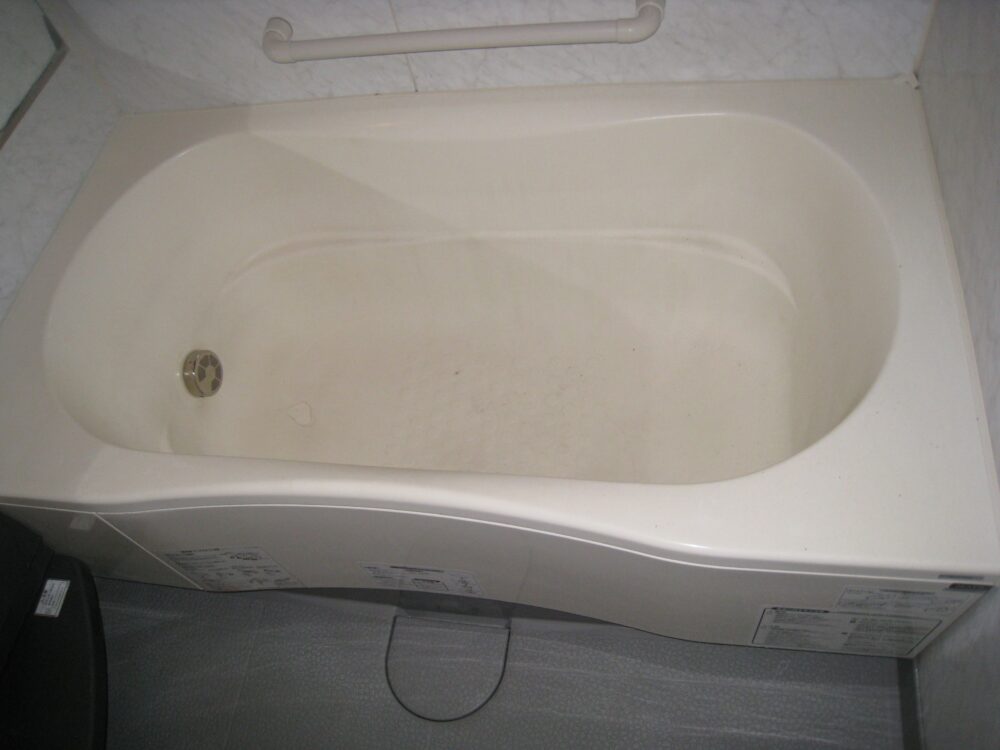 FRP浴槽塗装工事(高知市)